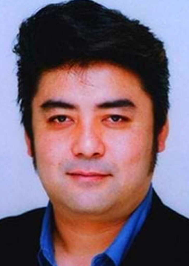 亀山忍